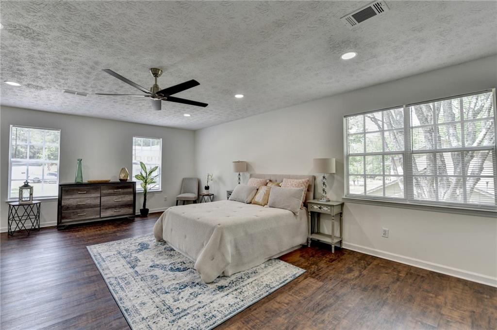 655 Barrington Way, Roswell, Georgia image 35