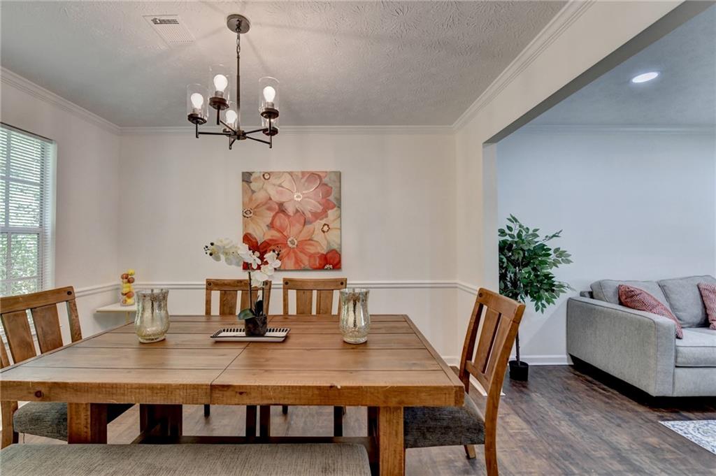 655 Barrington Way, Roswell, Georgia image 18
