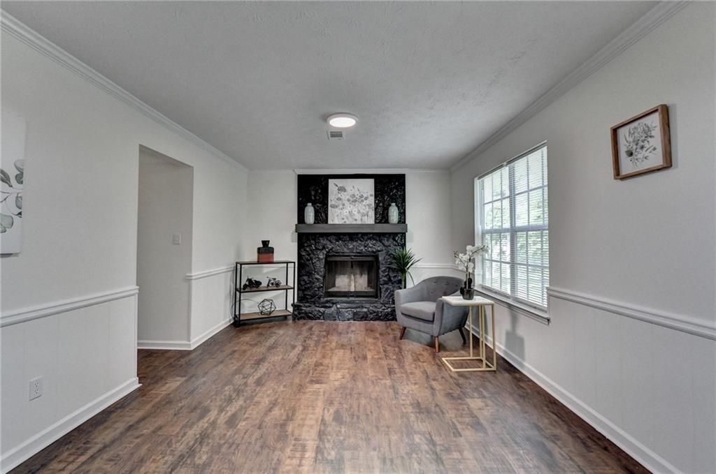655 Barrington Way, Roswell, Georgia image 29