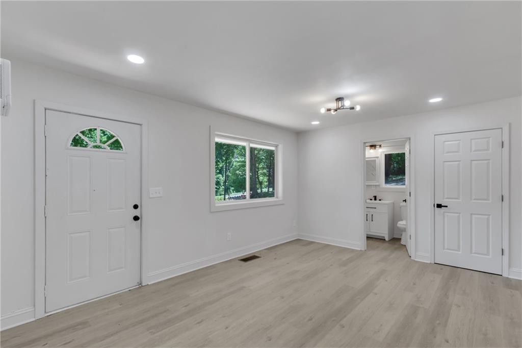 4443 Flat Shoals Pkwy