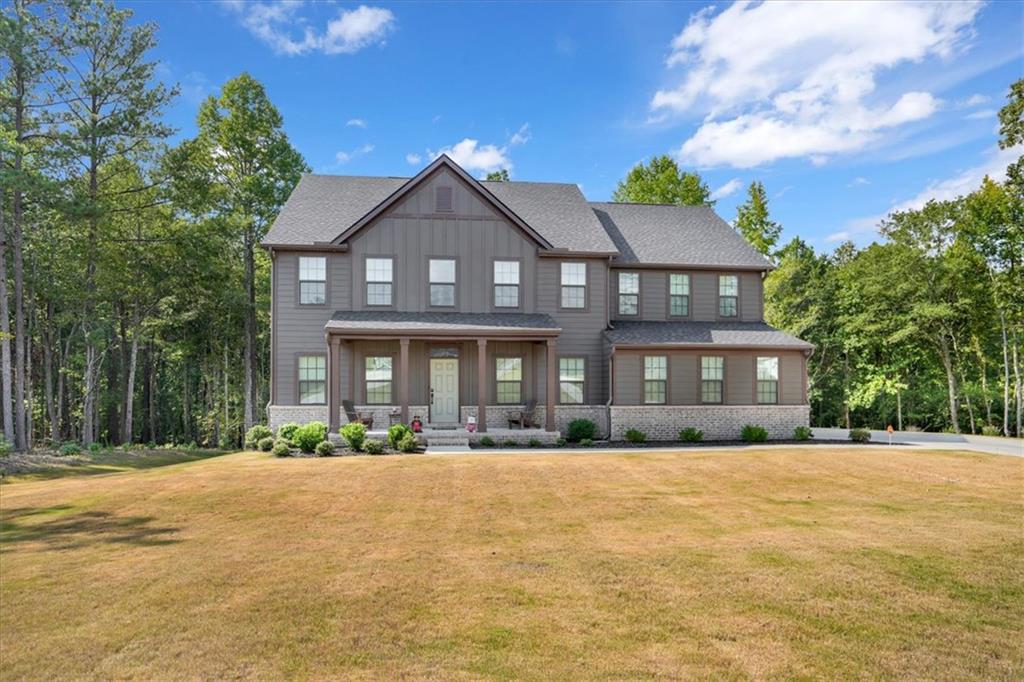 125 Longwood Drive