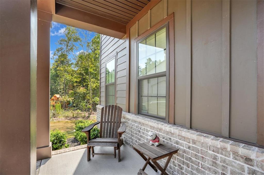 125 Longwood Drive