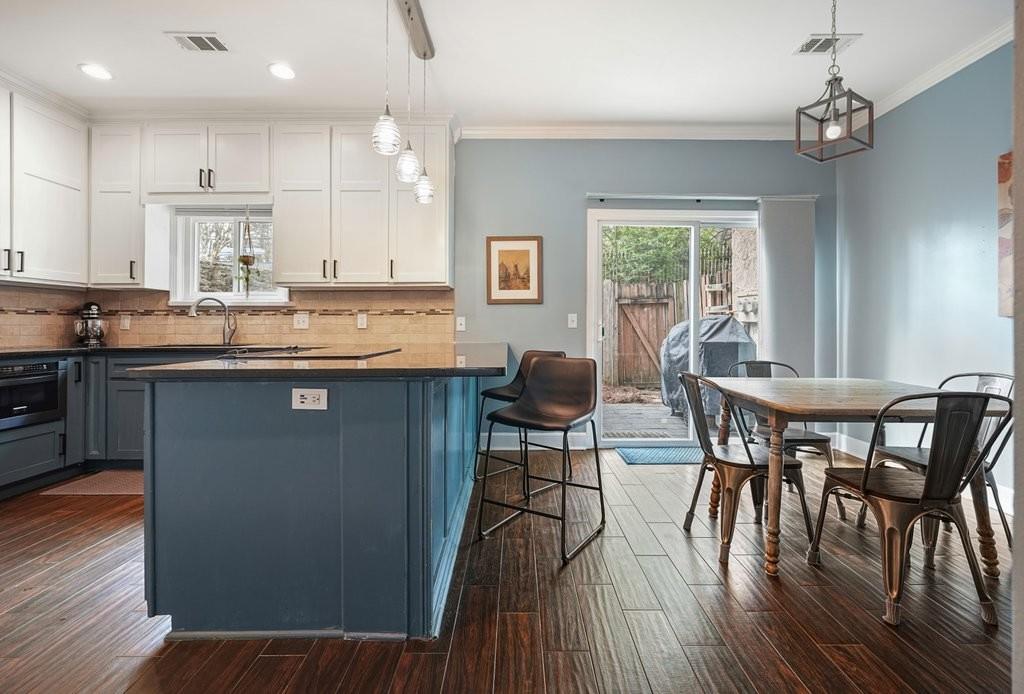 200 Roswell Landings Drive