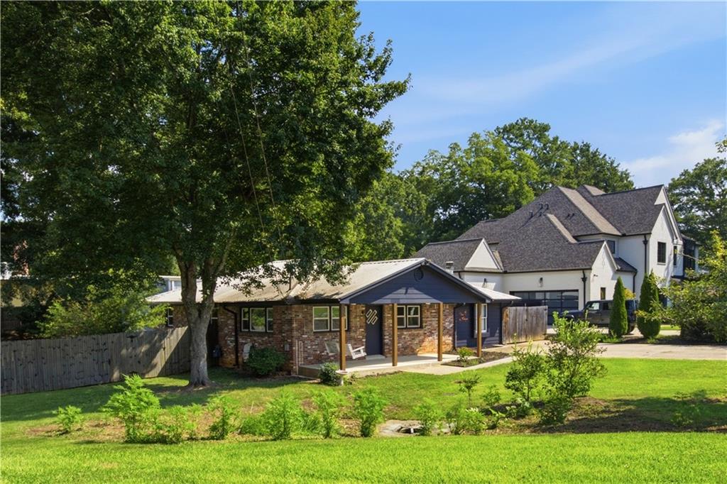 211 Brooke Drive