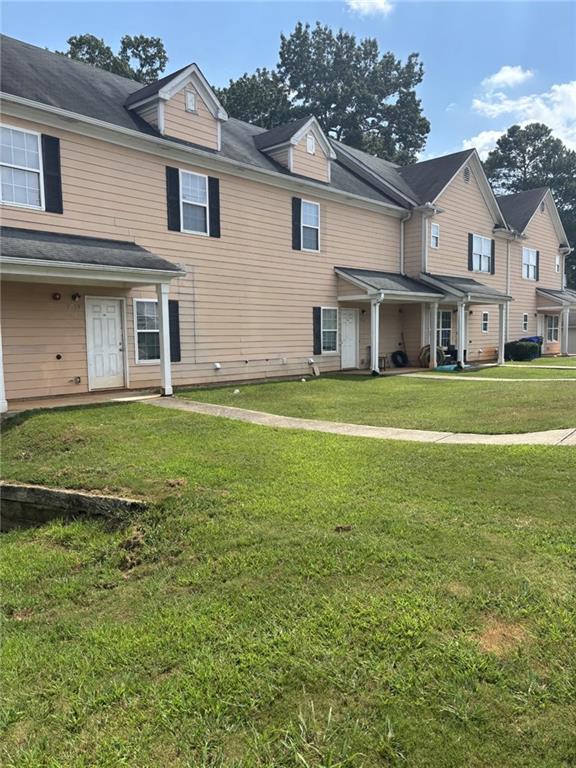 1739 Bob White Lane