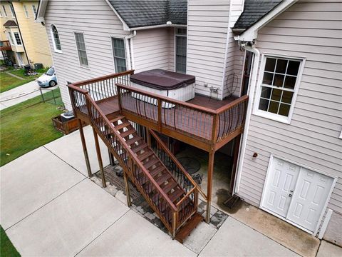 A home in Dacula