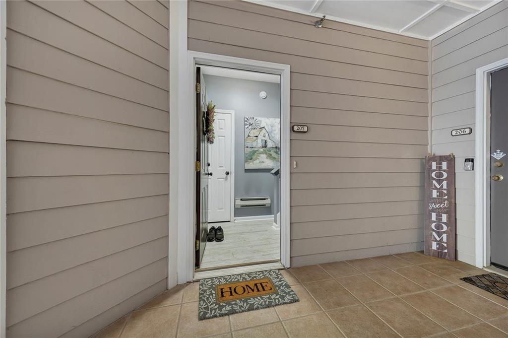 207 The Crossings Lane