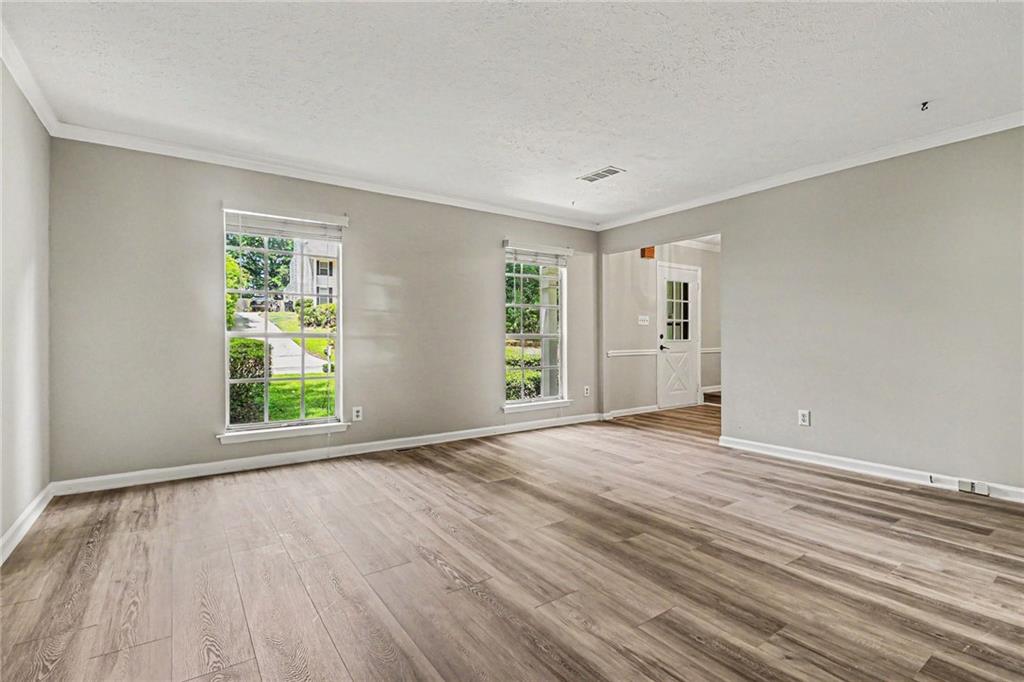 1468 Heritage Glen Drive