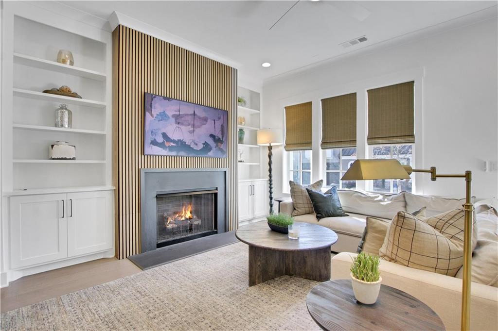 2008 Cottonwood Lane