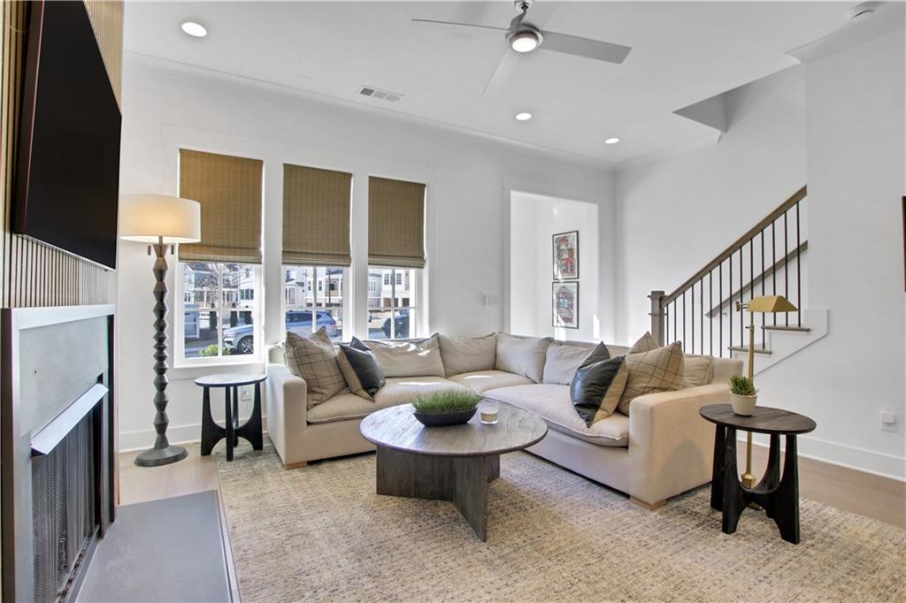 2008 Cottonwood Lane