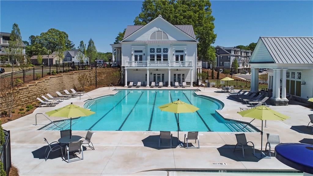 South on Main - Residential