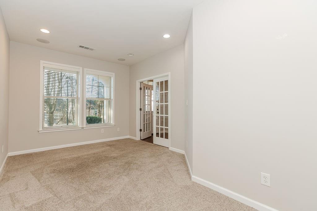 507 Grove Field Court, Suwanee, Georgia image 23