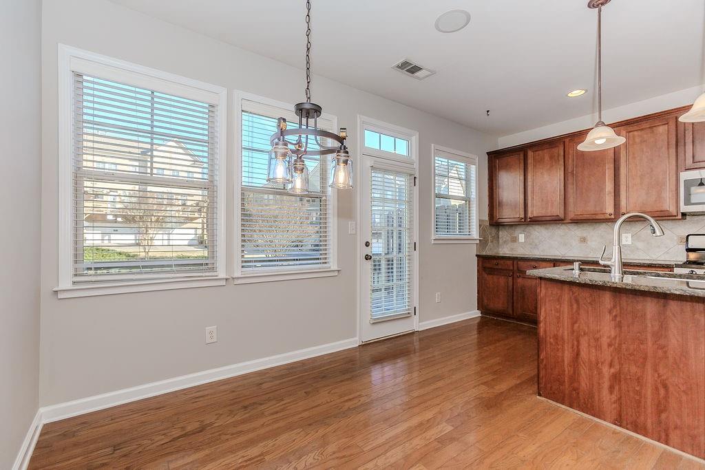 507 Grove Field Court, Suwanee, Georgia image 11