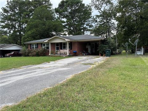 A home in Calhoun