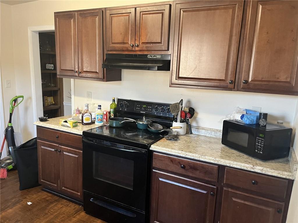 7977 Woods Lane, Jonesboro, Georgia image 4