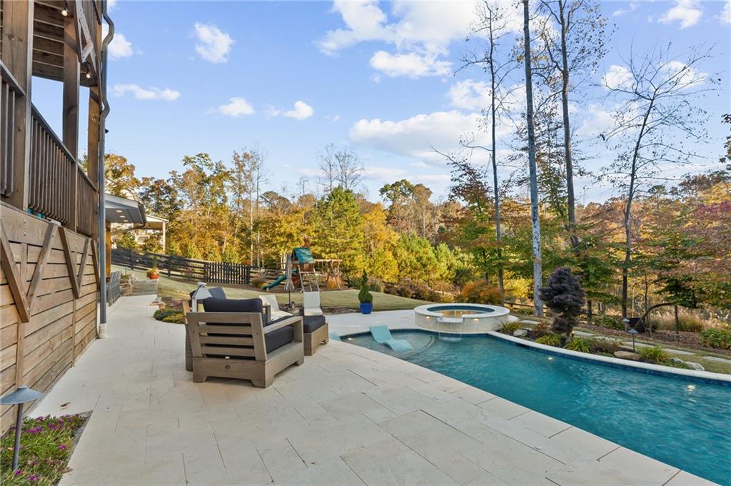 Grand Reserve - Residential