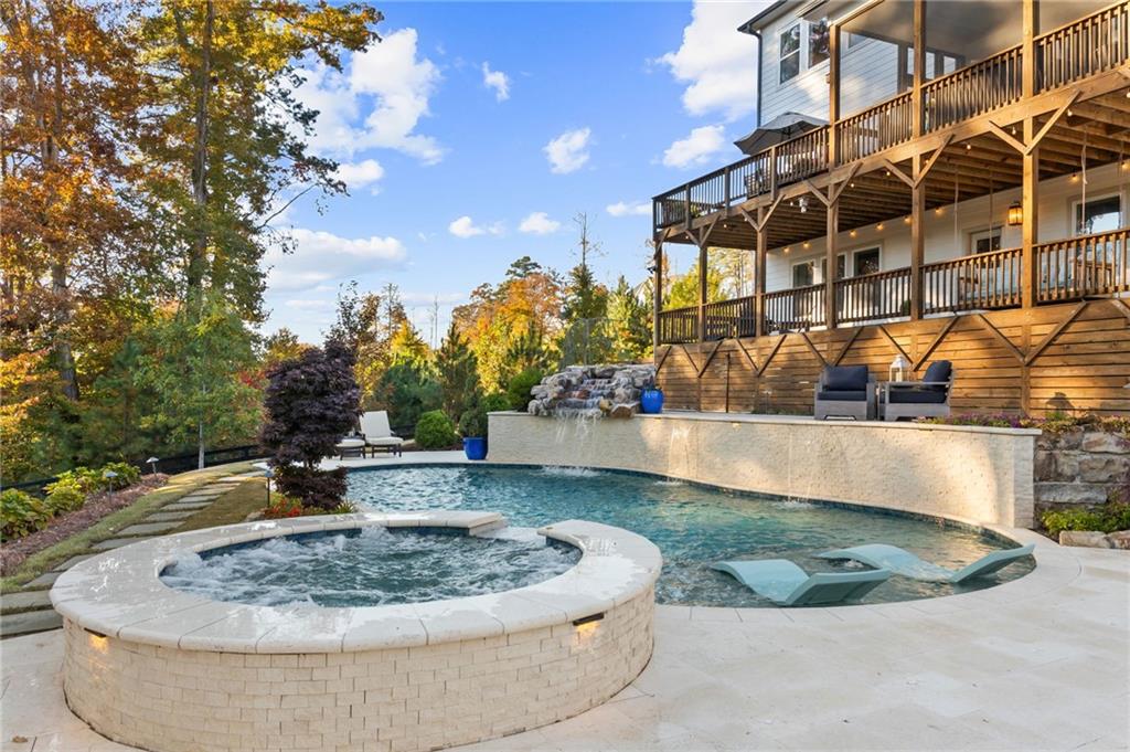 Grand Reserve - Residential