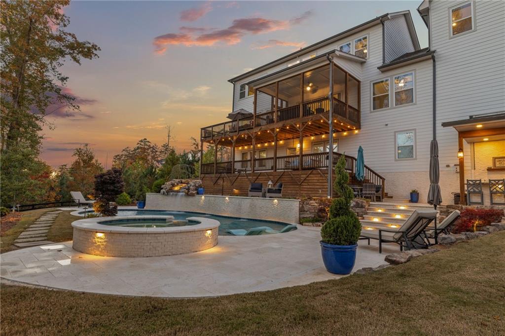 Grand Reserve - Residential