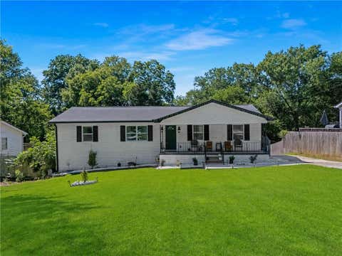 Homes For Sale - 1085 Azalea Circle<br/> Marietta, GA 30062