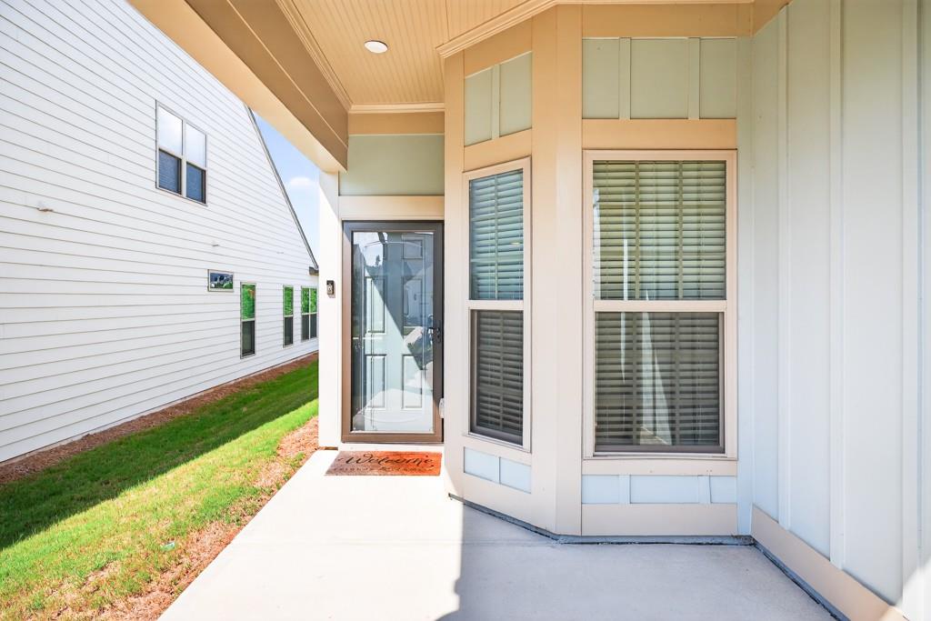 5654 Villa Crest Drive