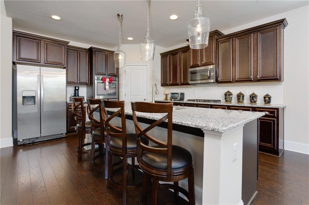 730 Paint Horse Drive, Canton, Georgia image 6