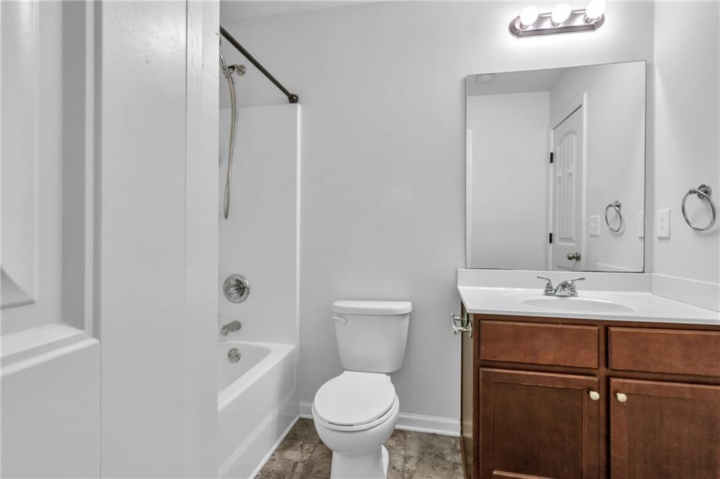 1099 Sandy Bank Court, Auburn, Georgia image 24