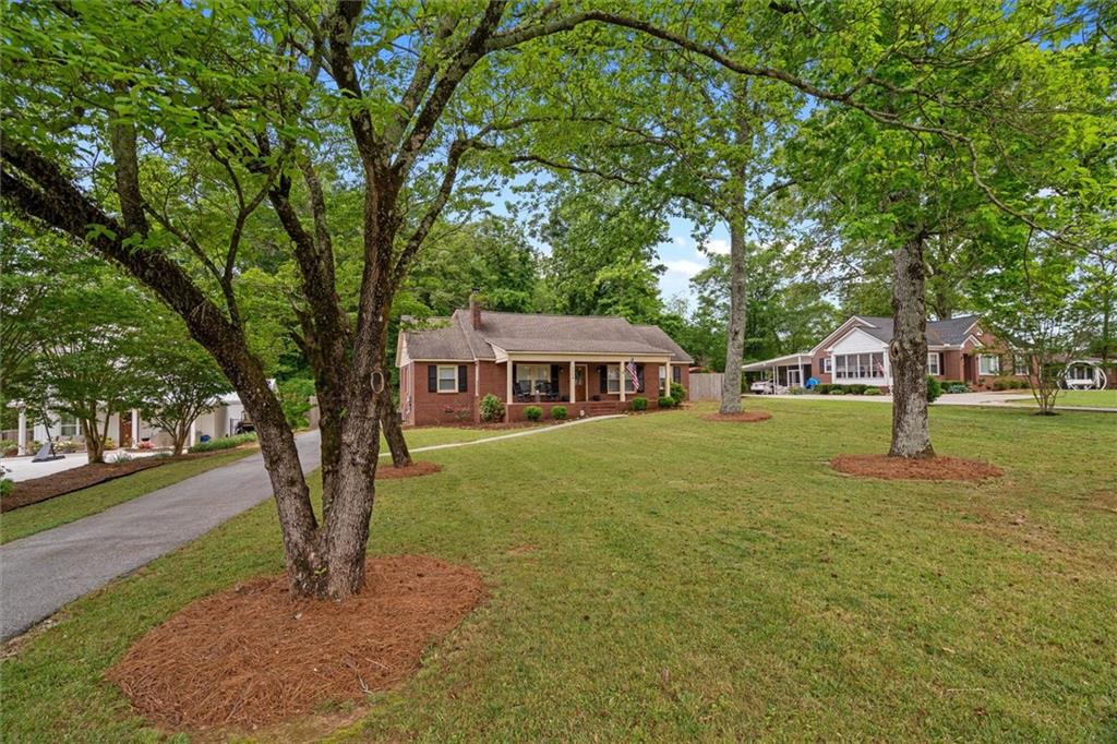 1154 Rome Street, Carrollton, Georgia image 4