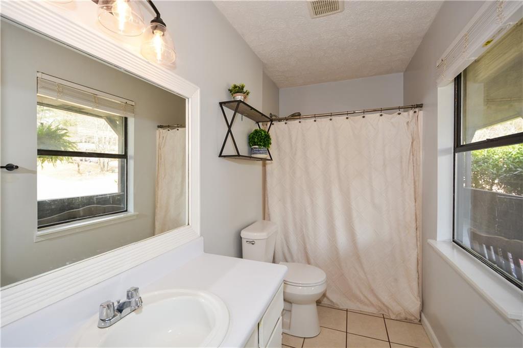 419 Saint Patrick Drive, Mableton, Georgia image 13