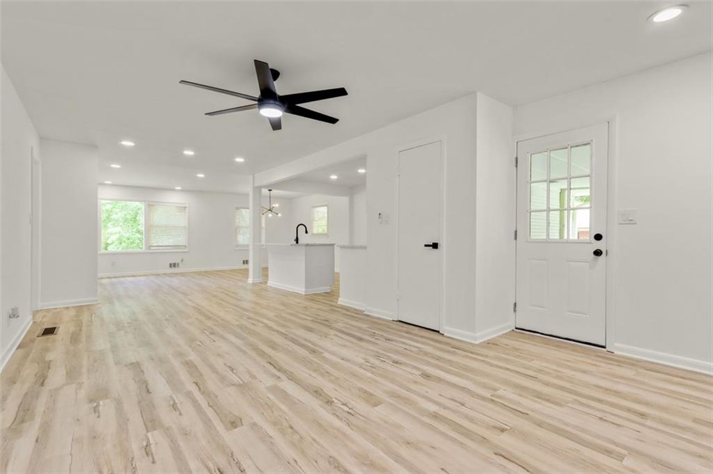 120 Ingleside Drive, Jonesboro, Georgia image 6