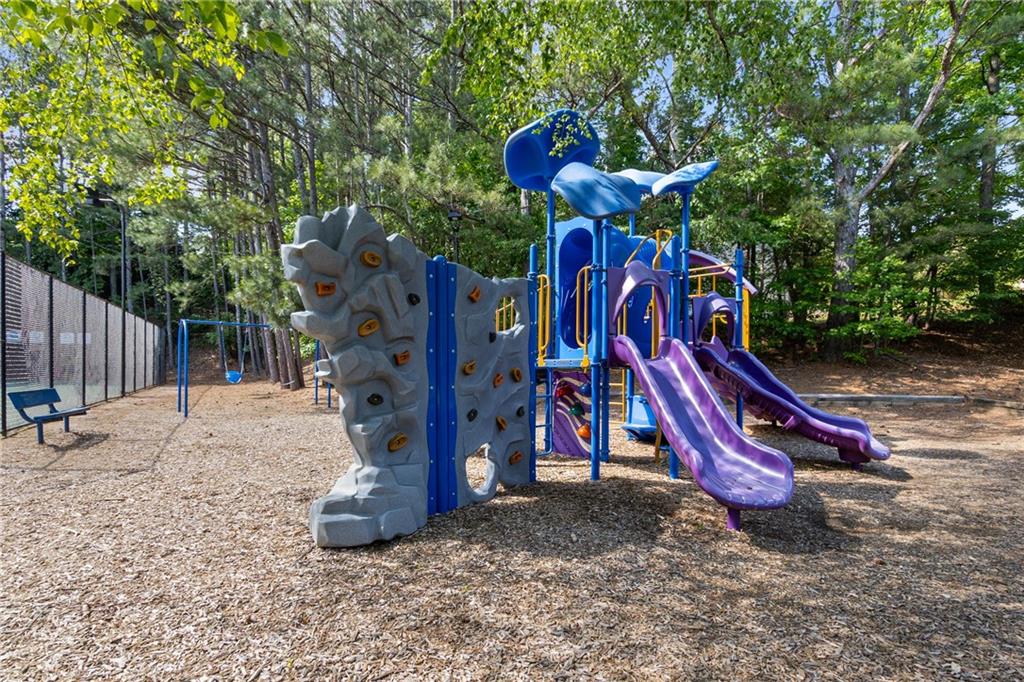 825 Yosemite Drive, Suwanee, Georgia image 45