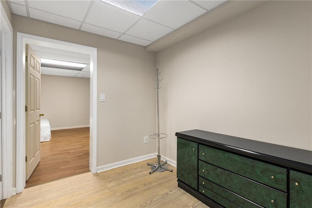 825 Yosemite Drive, Suwanee, Georgia image 36