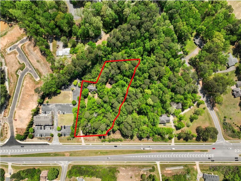5442 Cumming Highway