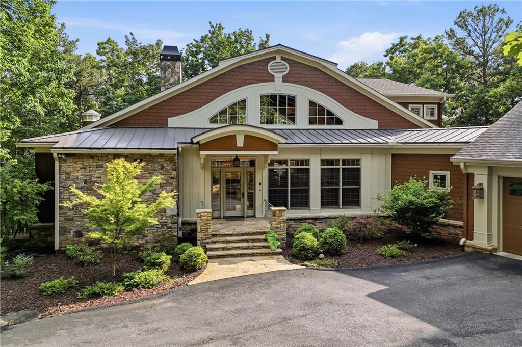 549 Petit Ridge Drive