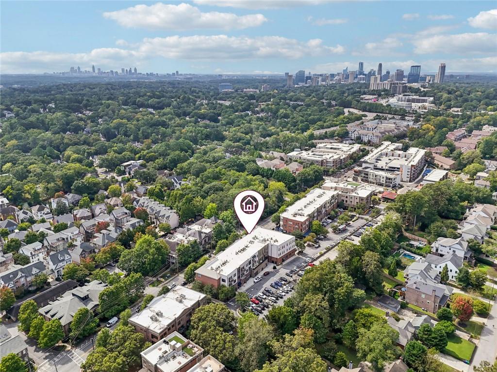 VILLAGE PLACE BROOKHAVEN - Residential