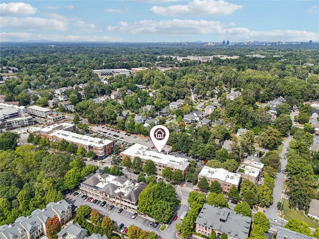 VILLAGE PLACE BROOKHAVEN - Residential