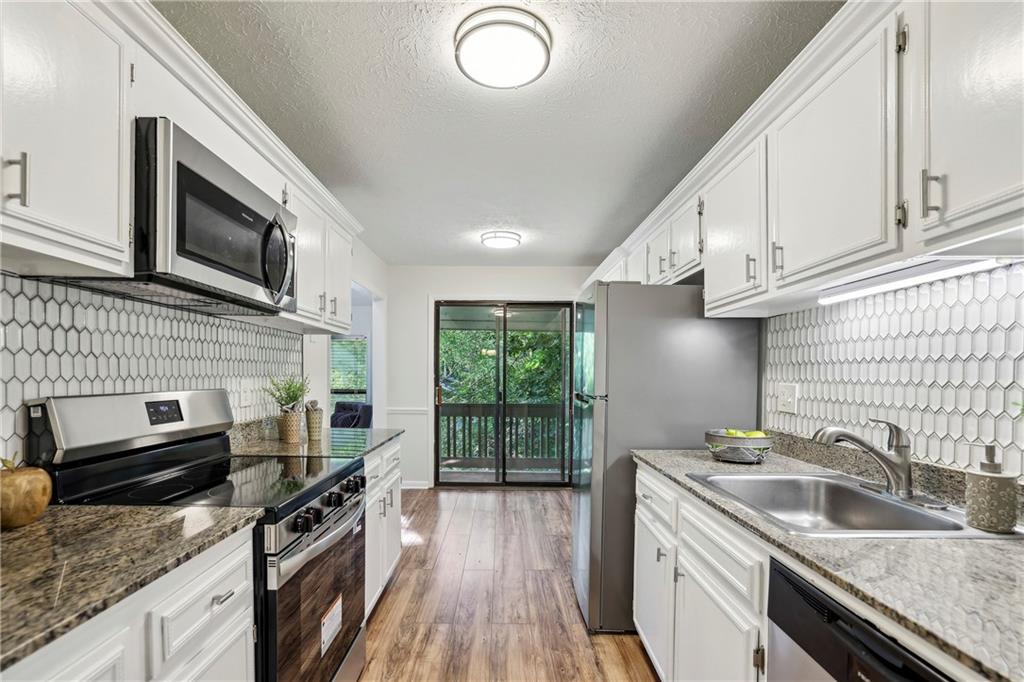 8740 Roswell Road 5G