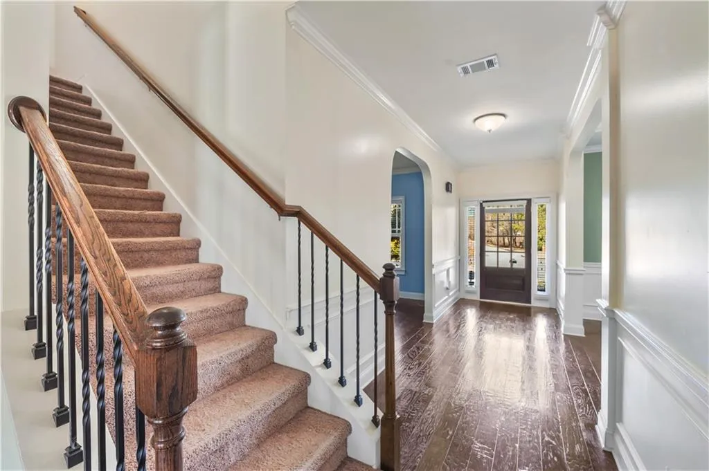 Cumming, Georgia 30028, United States, 5 Bedrooms Bedrooms, ,4 BathroomsBathrooms,Residential,Active,81265