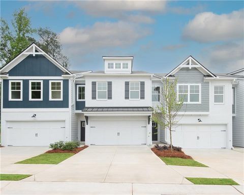 Townhouse For Sale - 1831 Dawn Road Rd #21<br/> Conyers, GA 30013