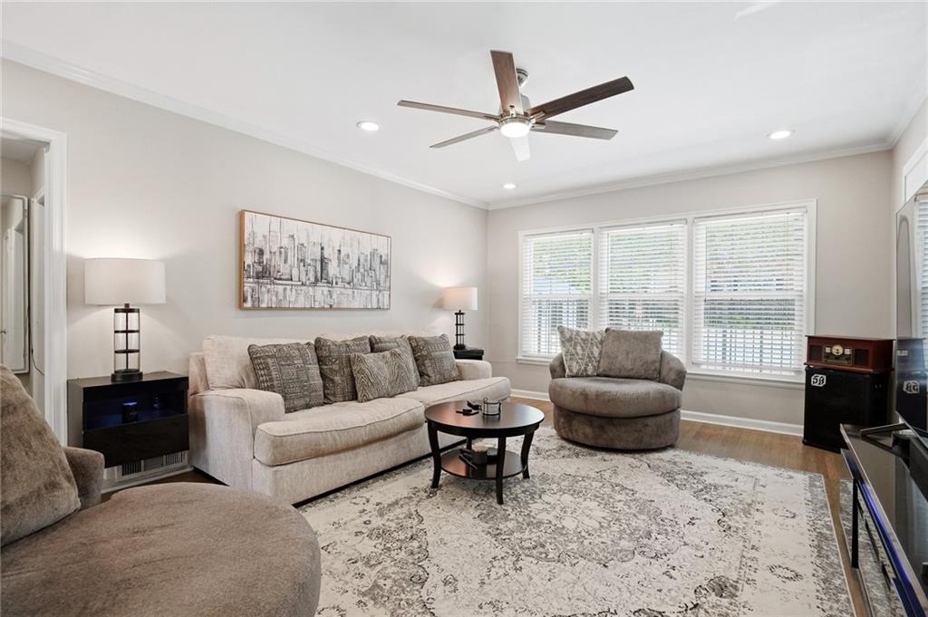 3669 Peachtree Road NE 3B