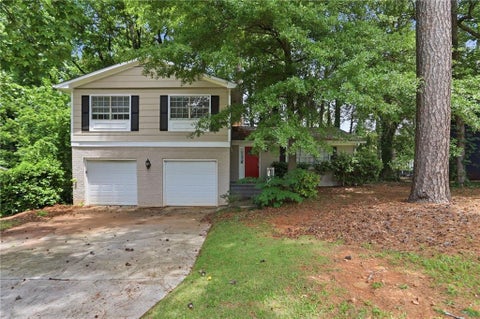 Homes For Sale - 2296 Aurie Drive<br/> Decatur, GA 30034