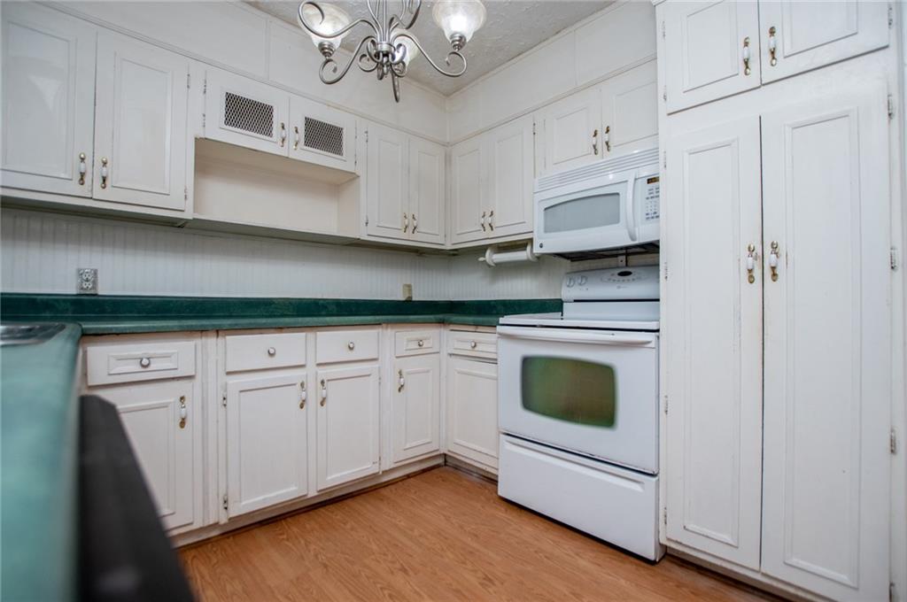 336 Burnt Hickory Road, Powder Springs, Georgia image 10