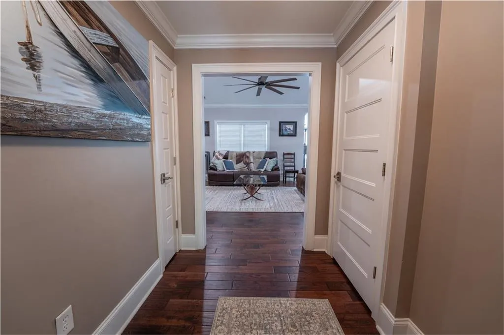 Clarkesville, Georgia 30523, United States, 4 Bedrooms Bedrooms, ,4 BathroomsBathrooms,Residential,Pending,115627