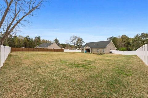 A home in Mcdonough