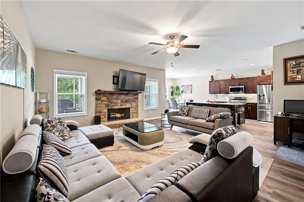 6314 Woodland Station Drive