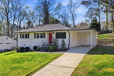 Homes For Sale - 2371 Woodland Drive<br/> Kennesaw, GA 30152