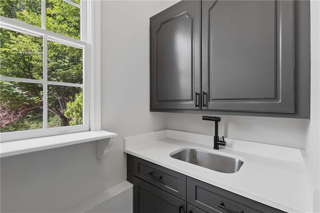 Duluth, Georgia, 30097, United States, 6 Bedrooms Bedrooms, ,7 BathroomsBathrooms,Residential,Active,2043795