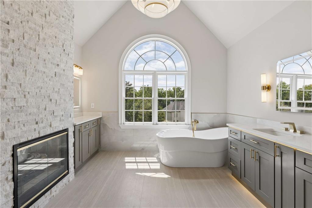 Duluth, Georgia, 30097, United States, 6 Bedrooms Bedrooms, ,7 BathroomsBathrooms,Residential,Active,2043795