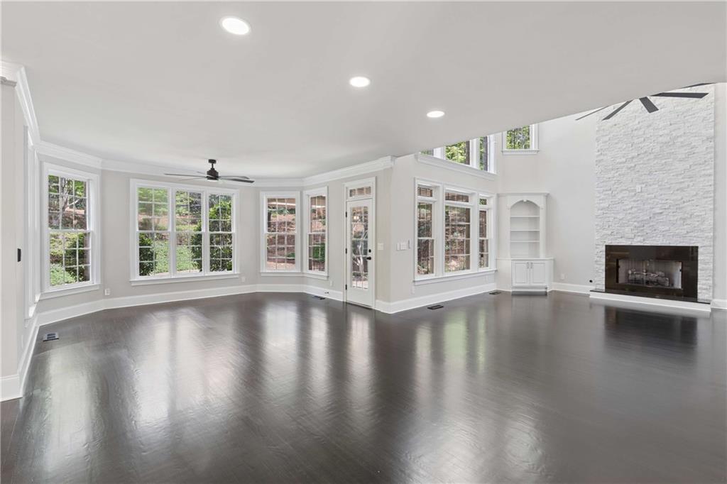 Duluth, Georgia, 30097, United States, 6 Bedrooms Bedrooms, ,7 BathroomsBathrooms,Residential,Active,2043795