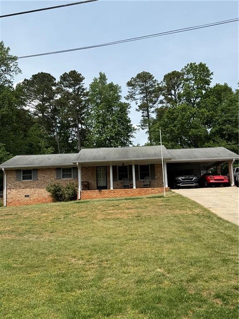 Homes For Sale - 2411 Thrasher Road<br/> Buford, GA 30519