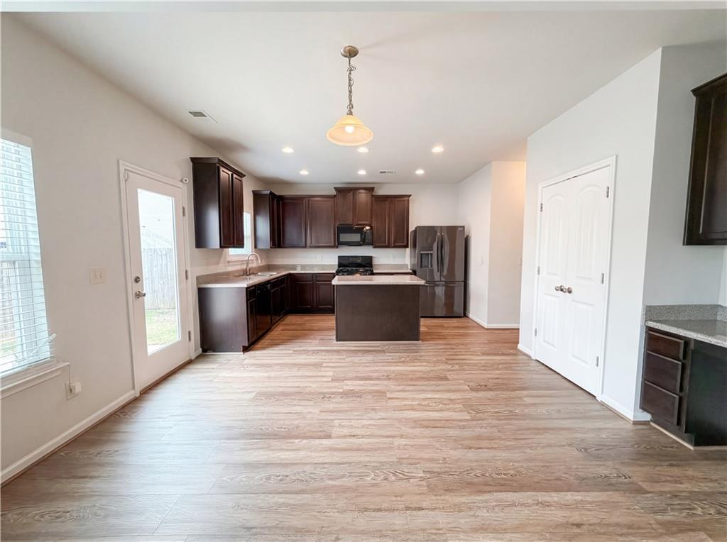 177 Hill Crest Circle